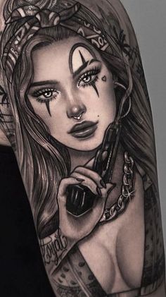 Chola Girl Tattoo, Girl Clown Tattoo, Chicano Clown Drawing, Aztec Tattoos Sleeve, Skull Hand Tattoo, Mexican Art Tattoos