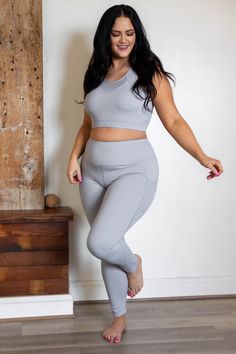 Take these leggings for a good run or lounge with your most recent favorite novel! The slate gray color is neutral enough to pair with anything and the soft material will have you so comfy! These are perfect for pairing with anything but we love them best with a comfy top and some sneaks! 75% Nylon, 25% Spandex Models To Draw, Plus Size Workout, Local Coffee, Comfy Tops, Slate Gray, Yoga Studio, Sports Leggings, Concert Outfit, Affordable Fashion