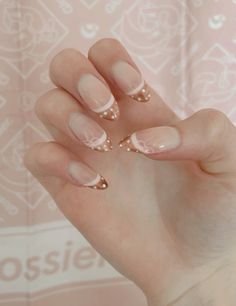 Lace Almond Nails, Doe Nails, Deer Nail Designs, Fawn Nails, Bambi Nails, Deer Nail Art, Swan Nails, Deer Pretty, Deer Nails