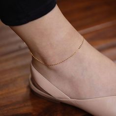 Simple Anklets Gold, Gold Leg Chain, Anklets Aesthetic, Anklets Gold, Gold Chain Anklet, Elegant Anklet