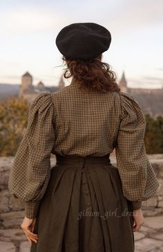 Blouse george Sand in Edwardian Victorian Style - Etsy Ukraine Victorian Gardener Outfit, Brown Victorian Dress, 1890s Womens Fashion, Wench Fashion, Edwardian Historybounding, Edwardian Sleeves, Victorian Inspired Outfits, Modern Edwardian Fashion, 1800s Womens Fashion