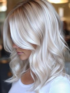 Explore Stunning Platinum Blonde Hair Color Ideas for Every Style Blonde Hair To Grey, Lowlights For Platinum Hair, Blonde Fall Colors, Platinum And Silver Hair, Silverish Blonde Hair, Winter Ice Blonde Hair, Highlights For Platinum Blonde Hair, Full Foil Highlights Blonde With Shadow Root, Icy Blonde Hair With Layers