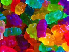 there are many different colored gummy bears