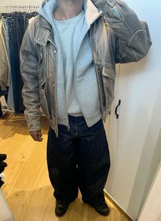 Outfit Inspired Men, Blue Denim Jacket Outfit Men, Fur Denim Jacket Outfits, How To Style Dark Blue Jeans, Trench Coat Outfit Men, Boot Cut Jeans Outfit, Khaki Jacket Outfit, Blue Denim Jacket Outfit, Jean Jacket Outfits Men