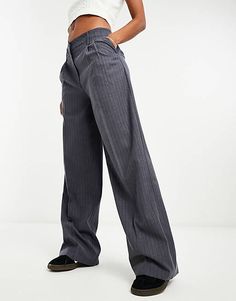 Bershka double waistband wide leg tailored pants in gray pinstripe | ASOS Going Out Trousers Outfit, Sixth Form Outfits Smart, Bershka Trousers, Midrise Pants, Asos Trousers, Wide Leg Tailored Pants, Trousers Baggy, Elegant Pants