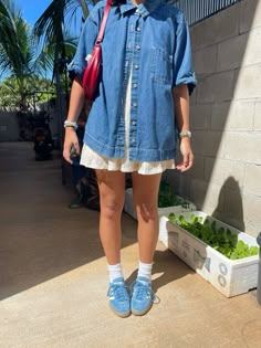 ootd Quirky Cool Outfits, Casual Pastel Outfits For Women, Funky Cool Outfits, Summer Eclectic Outfits, Girly Outfits With Sneakers, Eclectic Spring Outfits, Cute Quirky Outfits, 2024 Fashion Trends Summer Outfits, Artsy Outfits Aesthetic