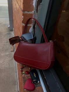 Fall Cherry Red, Red Shoulder Bag Aesthetic, Shoulder Purse Aesthetic, Red For Fall, Structured Shoulder Bag, Cherry Red Handbag, Cherry Red Shoulder Bag, Red Accessories Fall 2023, Vintage Purses Aesthetic