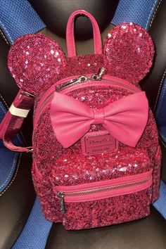 2022 Disney Parks Loungefly Sequins Hot Pink Magenta Minnie Mouse Mini Backpack Disney Tote Bag, Backpacks Disney, Disney Luggage, Disney Tote Bags, Disney Tote, Disney Purse, Pink Minnie, Disney Handbags