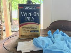 a can of wipe - on poly sitting on top of a table