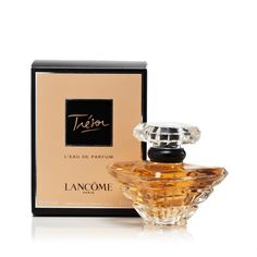 Tresor fragrance from Lancome house was first launched in 1990. fragrance is concocted with fruity and flowery aromas that revive and indulge your senses instantly. amber and musk notes settle in after a while, evening out overall scent. fragrance is suitable for casual outings whether you are heading out to shop or grab some food. Tresor Lancome, Lancome Tresor, Lancome Perfume, Lancome Paris, Fall Fragrance, Perfume Design, Body Powder, Perfume Collection, Malbec