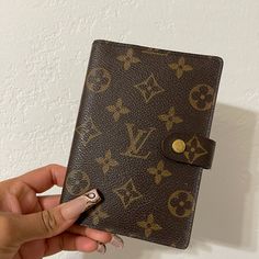 Authentic Louis Vuitton Monogram Planner Can Be Used As A Wallet As Well Very Clean Condition No Flaws It’s The Small Planner 6 Ring Binder Authentication Code Sp0041 Louis Vuitton Planner, 6 Ring Binder, Small Planner, Louis Vuitton Brown, Ring Binder, Authentic Louis Vuitton, Louis Vuitton Monogram, Monogram, Louis Vuitton