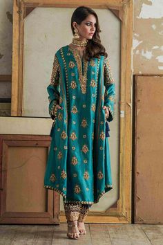 Tandoori Masala, Gotta Patti, Suits Design, Embroidery Suits Design, Boutique Dress Designs, Embroidery Designs Fashion, Embroidery Suits, Designs For Dresses