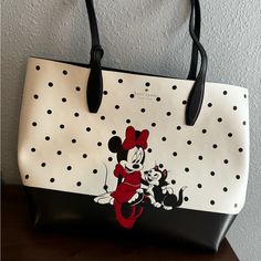 Kate Spade Minnie Mouse Leather Tote White And Black With Small Bag Inside Kate Spade Minnie Mouse, Bag Inside, Black And White Colour, Kate Spade Bag, Leather Tote Bag, Small Bag, Kate Spade New York, Large Bags, Womens Tote Bags