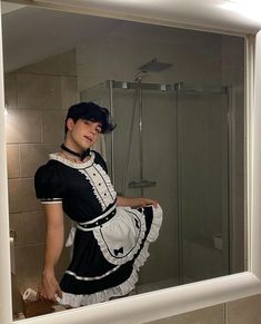 Tiktok Boy, Benji Krol, Maid Cosplay, Gender Envy