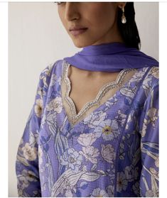 Suit Neck Designs, Neck Patterns, Simple Kurta Designs, Simple Kurti Designs, Neck Designs For Suits, Salwar Kamiz, Kurta Neck Design, Dress Neck, Kurti Neck