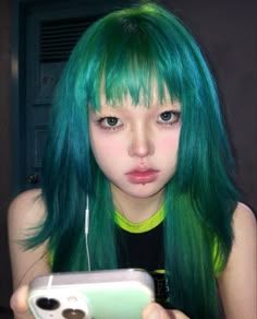 Green And Blonde Hair, Blue And Green Hair, Dark Green Hair, Mullet Haircut, Pretty Hair Color, Haircut And Color, Dye My Hair, Jairzinho, Hair Reference