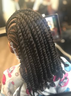 Learn the Viral Signature Two Strand Twist Style With This Tutorial - Etsy Twisted Braid Hairstyles, Natural Braid Styles, Braid Hair Style, Twisted Braid, Flat Twist Hairstyles, Lil Girl Hairstyles, Kid Hairstyles, Protective Hairstyles For Natural Hair, Two Strand Twist