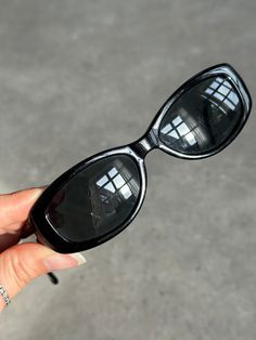 Brand: Emporio Armani Measurements: lenses 1.5 by 2.5inch, frame 5inch width, Colour: black Fabric: acrylic Flaws: light wear Please note that all vintage & second hand items may have some signs of wear. Any defects or damages that effect the wear of the item will be photographed and/or noted in the description. Oval Sunglasses, Black Fabric, Emporio Armani, Two Hands, Lenses, Second Hand, Shades, Sunglasses, Signs