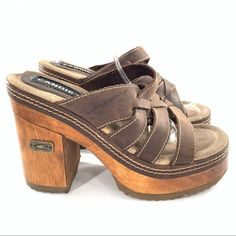 Candies Womens Size 7 Brown Leather Chunky Wooden Platforms Y2k 90s Vintage Heel 4 3/4 Platform 1 3/4 Pet Free Home Smoke Free Home Offers Welcome 70s Platform Shoes, Chunky Heel Shoes, Vintage Heels, Vintage Color, Y2k 90s, Vintage Shoes, 90s Vintage, Vintage Brown, Platform Shoes