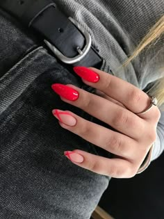 Neon Nails Natural Nail, Coral Red Nails Summer, Thanksgiving Nail Designs, Thanksgiving Nail, Red Nail Designs, Makijaż Smokey Eye, Thanksgiving Nails, Red Nail