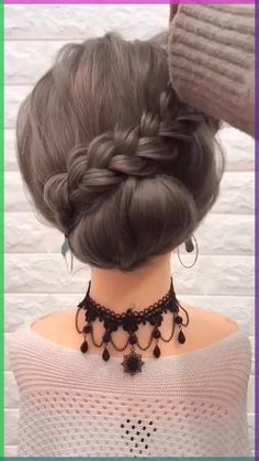 DIY easy and elegant prom hairstyle tutorial step by step #hairtutorial #promhairstyle #hocohair #homecominghair #updos #uphairstyle #messyupdos #promhair #partyhairstyle #shortuphairstyle #braidedhairstyle #braidedupdos #buntutorial #lowbun #bunhairstyle #messybun #shorthairtutorial #hairupdos Hair Step By Step, Updo Hairstyles Tutorials, Quick Hairstyle, Easy Hairstyles Quick, Easy Hair Updos, Updo Hairstyle, Hair Twist Styles, Hairstyle Tutorial, Peinados Fáciles Para Cabello Corto