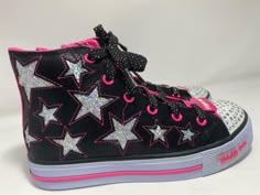 Scene Kid Shoes, Pink Scene Fashion, Pink Scene Aesthetic Outfit, Goth Shoes For Kids, Scenecore Clothes, Scene Kid Aesthetic, Scene Items, Hot Pink Goth Shoes, Scene Shoes