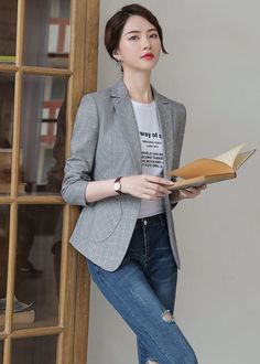 Fashion Work Outfit, Fashion Dream Job, Business Suits, Model Outfit, Business Outfits Women, Business Casual Outfits For Women, Shirt Casual Style, Womens Style, Boutique Dress Designs