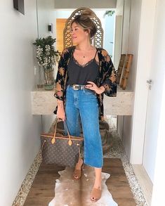 Look Office, Trending Fashion Outfits, Pantalon Large, Outfits Casuales, Womens Fashion Casual, Spring Outfit, Mule