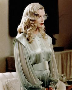 Movie Market - Photograph La Confidential, Kim Basinger, Neo Noir, Old Hollywood Glamour, 가을 패션, Hollywood Glamour, Vintage Hairstyles, Hollywood Stars