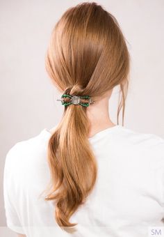 Show your team spirit at every practice and game with a baseball hair clip...choose your color and your size for your own perfect fit! #baseball #baseballmom #teamspirit #homerun Thick Hair Wavy, Ponytail Hairstyles For Long Hair, Box Braids Updo, Rose Hair Accessories, Knot Ponytail