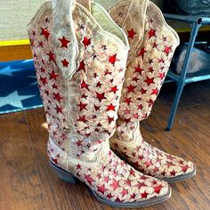 Super Cute Boots With Little Cutout Stars All Of The Boots That I Have Listed Have Never Been Worn Or Have Minimally Been Worn You Can See Detailed Photos Naomi Solace, Cowgirl Things, Cool Kicks, Country Style Outfits, Blue Horse, Horse Boots, Three Cats, Cowgirl Western, Detailed Photos