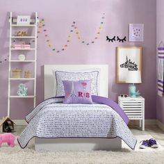 Urban Playground, Purple Rooms, Whimsical Style, Girl Beds, Girl Bedroom Decor, Twin Quilt, Furniture Hacks, Quilt Set, Decor Minimalist