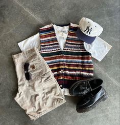 Summer Clothes Aesthetic Men, Men’s Summer Vintage Outfits, 90s Summer Outfits Men, Summer Masc Outfits, Masc Summer Outfits, Summer Denim Outfits