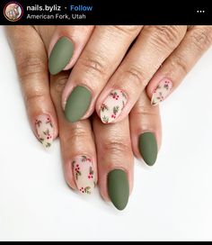 Nails Art Designs, Cute Gel Nails, Flower Nail Art, Minimalist Nails, Heart Nails, Floral Nails, Flower Nails