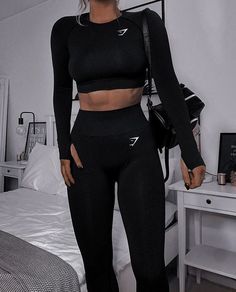 #affiliate Link in bio Stylish - Leggings - Shorts - Sports bras - Hoodies - Tank tops - Joggers - T-shirts - Jackets - Accessories - Backpacks - Hats - Shoes - Men's collection - Women's collection - Athletes - Ambassadors - Community- Gymshark - Fitness apparel brand - Activewear - Gym wear - Workout clothes - Athleisure - Performance fabric - Athletic clothing - Trendy designs - Seamless construction - Moisture-wicking - Compression fit - Stretchy - Comfortable Gym Beginner, Beginner Gym, Gymshark Outfit, Legging Outfit, Summer Workout Outfits, Outfit Workout, Smart Casual Work, Gymwear Outfits, Outfit Gym