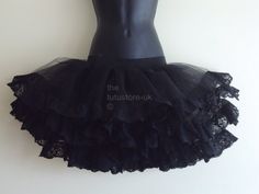 Black Tutu Skirt  3 layers trimmed with lace 15/16ins long  Please choose size at checkout. Tutu Drawing, Peacock Tutu, Feather Tutu, Black Tutu Skirt, Gonna In Tulle, Mode Rose, Bustle Skirt, Fashion Tips For Men, Black Tutu