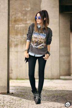 grunge genial look Más Fashion Bazaar, Rocker Outfit, Look Grunge, Street Clothes, Rocker Girl, Fashion Closet, Rock Outfits, Glam Look, Grunge Look