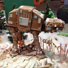 gingerbread houses are just too mainstam to make them look like they're from star wars