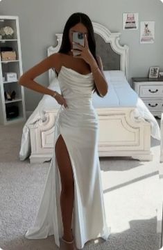 Fantasia Dress, White Prom Dress Long, Summer Prom Dress, Prom Dress Inspo, Corset Gown, Dream Prom