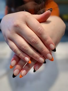 Halloween Orange French Tip Nails, Black Orange French Tip Nails, Black And Orange Nails French Tip, Nail Ideas Orange And Black, Orange Tip Halloween Nails, Black And Orange Tip Nails, Black And Orange French Tip Nails Halloween, Orange With Black Nails, Orange Halloween Nails Ideas