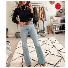 Long Sleeve Black Bodysuit New With Tags Style In Your 30s, Business Casual Jeans, Jeans Outfit For Work, Outfits Jeans, Inspiration For Women, 30s Fashion, Office Outfits Women, Business Casual Outfits For Women, Body Suit Outfits