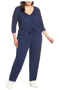 Caslon caslon surplice jumpsuit. #caslon #plussize #plussizefashion Casual Uniform, Jumpsuit Plus Size, Plus Size Patterns, Jumpsuit Blue, Dress With Jean Jacket, One Shoulder Jumpsuit, Knit Jumpsuit, Curvy Plus Size