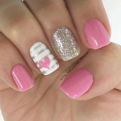 Nails Hot Pink, Pink Nail Art Designs, Heart Nail Designs, Nails 2018, Nails Valentines, Pink Nail Art, Winged Liner