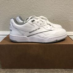 Reebok Bb 4000 Ii Unisex Sneakers White Gray Men’s And Women Shoes Multi Sizes: Condition Is New With Box. Men’s Size 7.5 | Women’s Size 9 Men’s Size 9| Women’s Size 10.5 Men’s Size 9.5| Women’s Size 11 Men’s Size 11 Reebok Bb 4000 Ii Outfit, White Rebook Sneakers, Gray Shoes Outfit, White Sneakers Reebok, Reebok Club C 85 White Light Grey, Reebok Outfit, Reebok Bb 4000 Ii, Reebok Classic Leather Sneakers, Men’s Reebok Sneakers