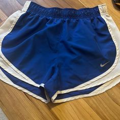 Never Worn(No Liner) Outfit Outer, Running Shorts Women, Nike Running Shorts, Fashion Suits, White Nike, Mens Fashion Suits, Kpop Fashion Outfits, Athletic Outfits, Shorts Athletic