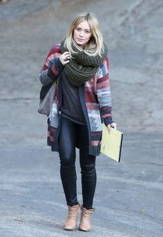 Hilary Duff Hilary Duff Hair, Women Street, Autumn Style, Celebrity Street Style, Urban Chic, Fall Winter Outfits