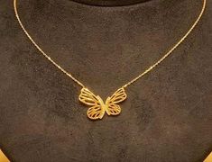 Butterfly Accessories, Simple Bridal Jewelry, Red Wedding Decorations, 22k Gold Necklace, Rings Fashion, Bridal Gold Jewellery Designs, God Pictures, Pearl Set