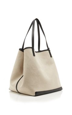 The Row Fashion, Row Fashion, Canvas Bag Design, Mode Casual, Beautiful Handbags, Bag Design, Fabric Bags, 가을 패션, Fabric Bag