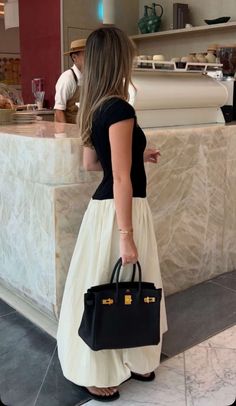 Airport Fits, Dressy Casual Outfits, Future Style, Cool Fits, Beach Photoshoot, Dressy Casual, Evening Dresses Prom, Mom Outfits, Girly Girl