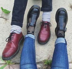 Docs Doctor Martens, Red Doc Martens, White Doc Martens, Dr Martens Outfit, Dr Martens Style, Martens Style, Doc Martens Outfit, Mode Shoes, Doc Martens Boots